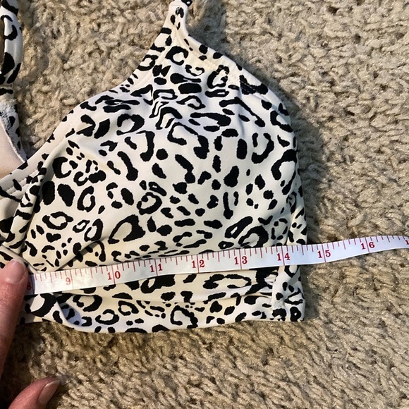 Kona Sol Black and White Leopard Print Swim Top without pads - Picture 6 of 6
